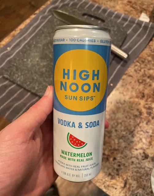 Is it Milk Free? High Noon Sun Sips Vodka & Soda Watermelon