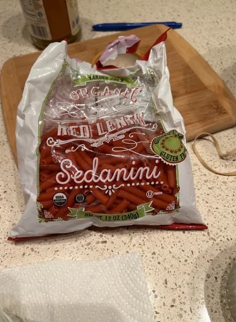 Is it Gelatin free? Trader Joe’s Organic Red Lentil Sedanini