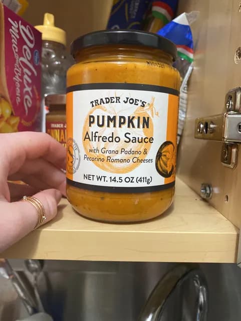 Is it Gelatin free? Trader Joe's Pumpkin Alfredo Sauce With Grana Padano & Pecorino Romano Cheeses