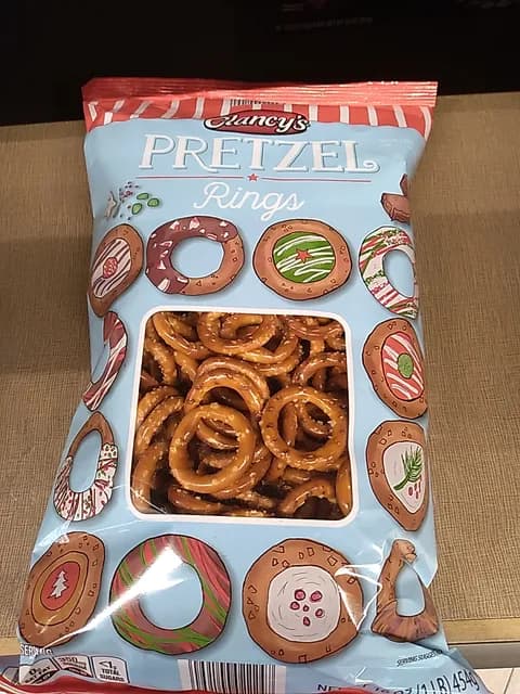 Is it Pescatarian? Clancy's Pretzel Rings