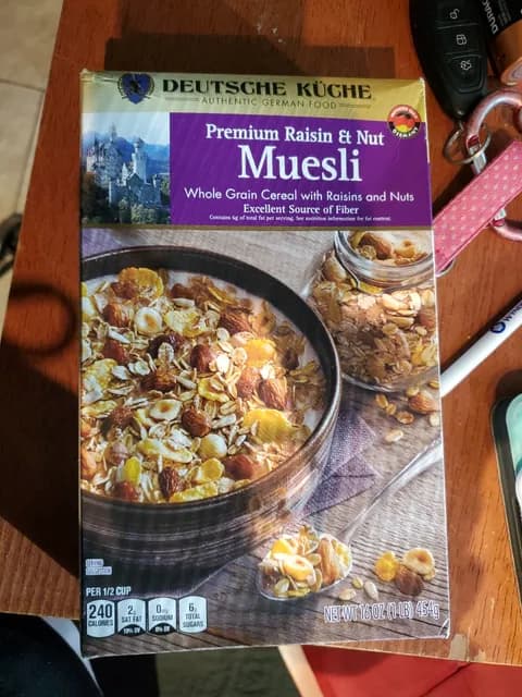 Is it Gelatin free? Deutsche Küche Premium Raisin & Nut Muesli