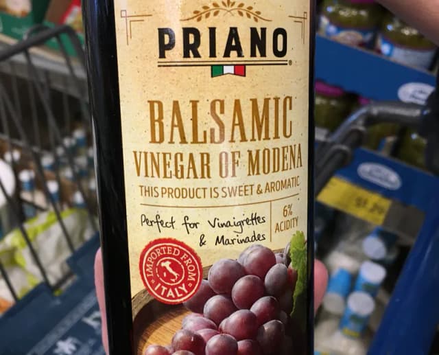 Is it Gelatin free? Priano Balsamic Vinegar Of Modena 6% Acidity